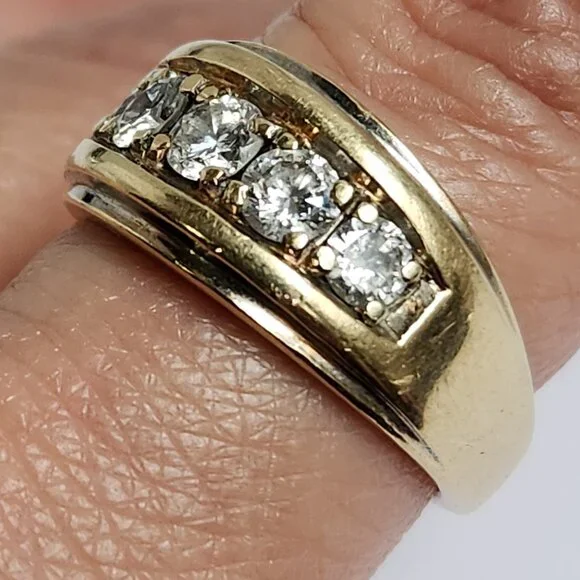 [SOLD] Vid Clip 9.38g 14k SOLID Gold Diamond Channel Set Ring Signed Sz 8 - Picture 12 of 13